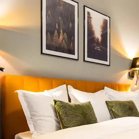 Hotel Upperhouse & Brasov
